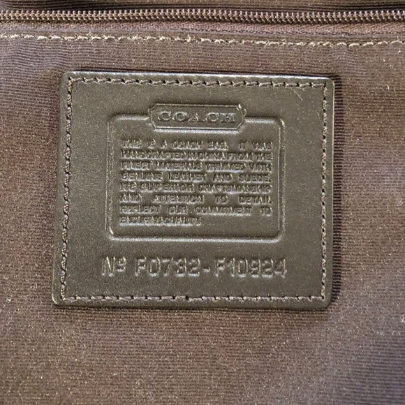 Coach Signature Logo Suede Womens Brown Tan Hobo Shoukder Bag Purse F0732-F10924 - Picture 9 of 12